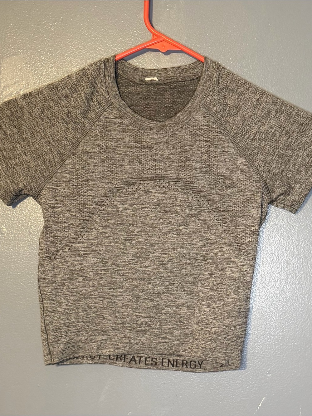 Lululemon Cropped Swiftly Tee – Size 2